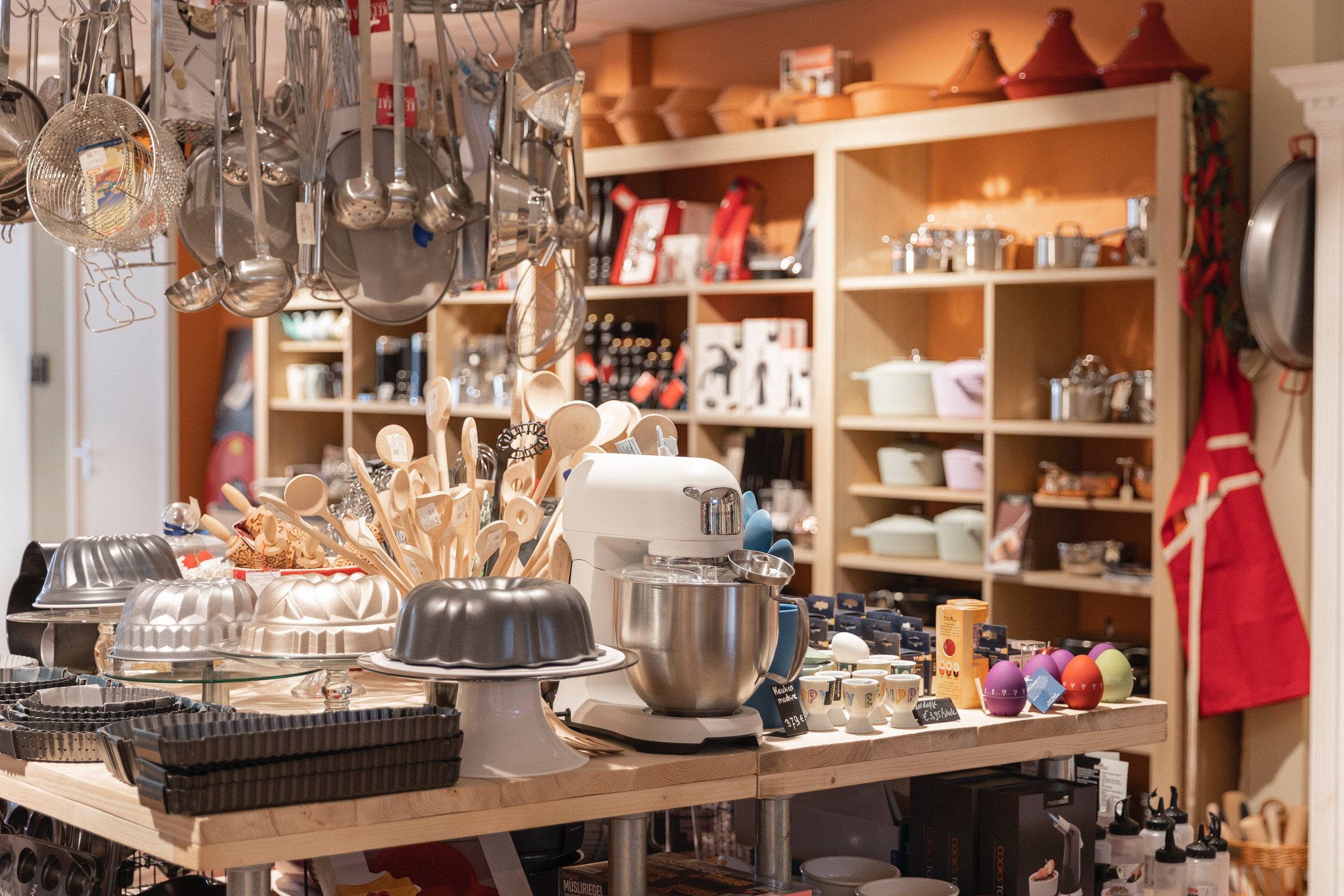 housewares store