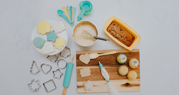 Classic Kids Baking Set from Handstand Kitchen popcorn