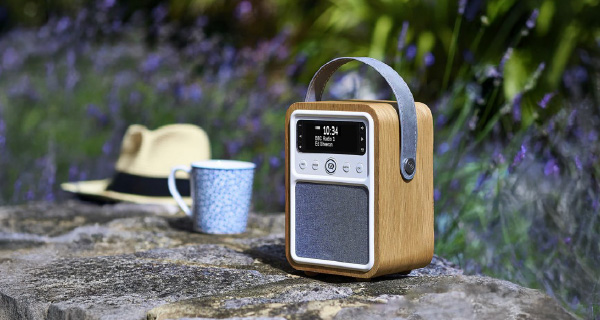 Retro Mini – Portable Radio & Bluetooth Speaker by VQ popcorn